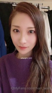 姐姐和妹妹一块轮坐伺候姐夫的鸡巴妹妹的奶子坚挺粉粉的